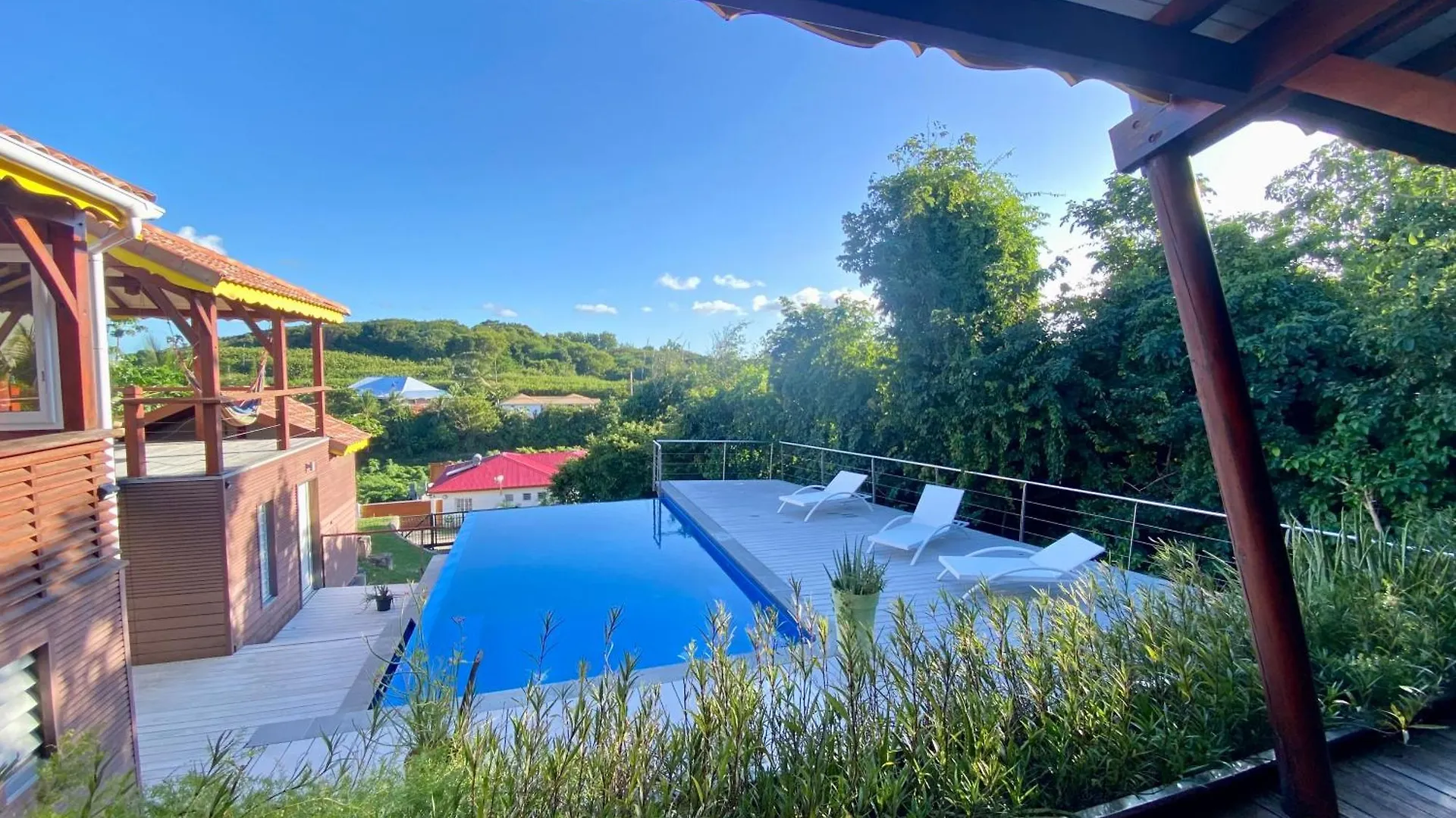 Ketya Villa Des Oiseaux Le Moule